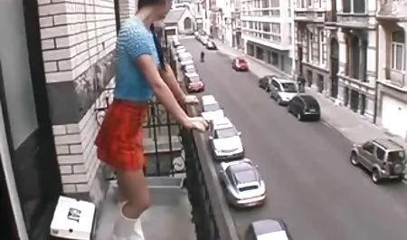 او انتظار چنین مجازاتهای بزرگی را نداشت ، بنابراین تصمیم گرفت همه آنها را بازی های سکسی دانلود امتحان کند