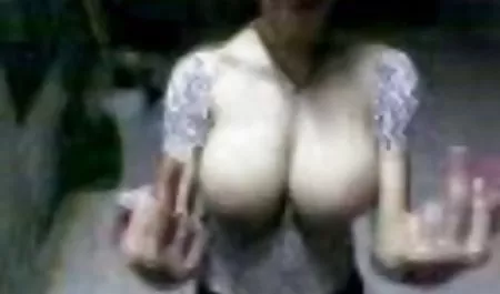 ایستاده بازی های سکسی کم حجم گای Fucks Fat Bitch