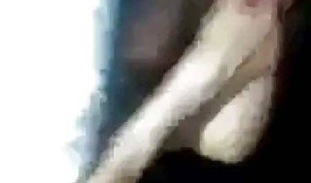 جوجه سکسی که توسط یک دهقان مکیده شده دانلود بازی های sex است