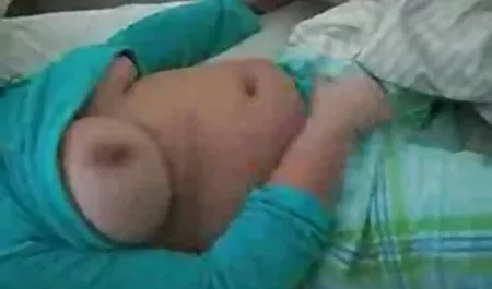 بعد از رابطه جنسی خوب BDSM روی جوجه های صورت بازی های اندروید سکسی